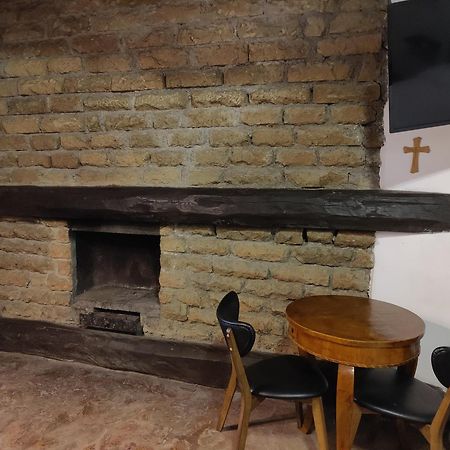 Maison Della Cattedrale Sutri Bagian luar foto